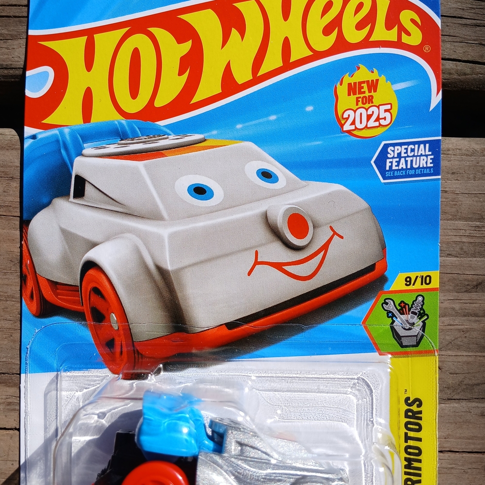 Mattel Hot Wheels Quick Chat Gray and Red Toy Car Special Feature